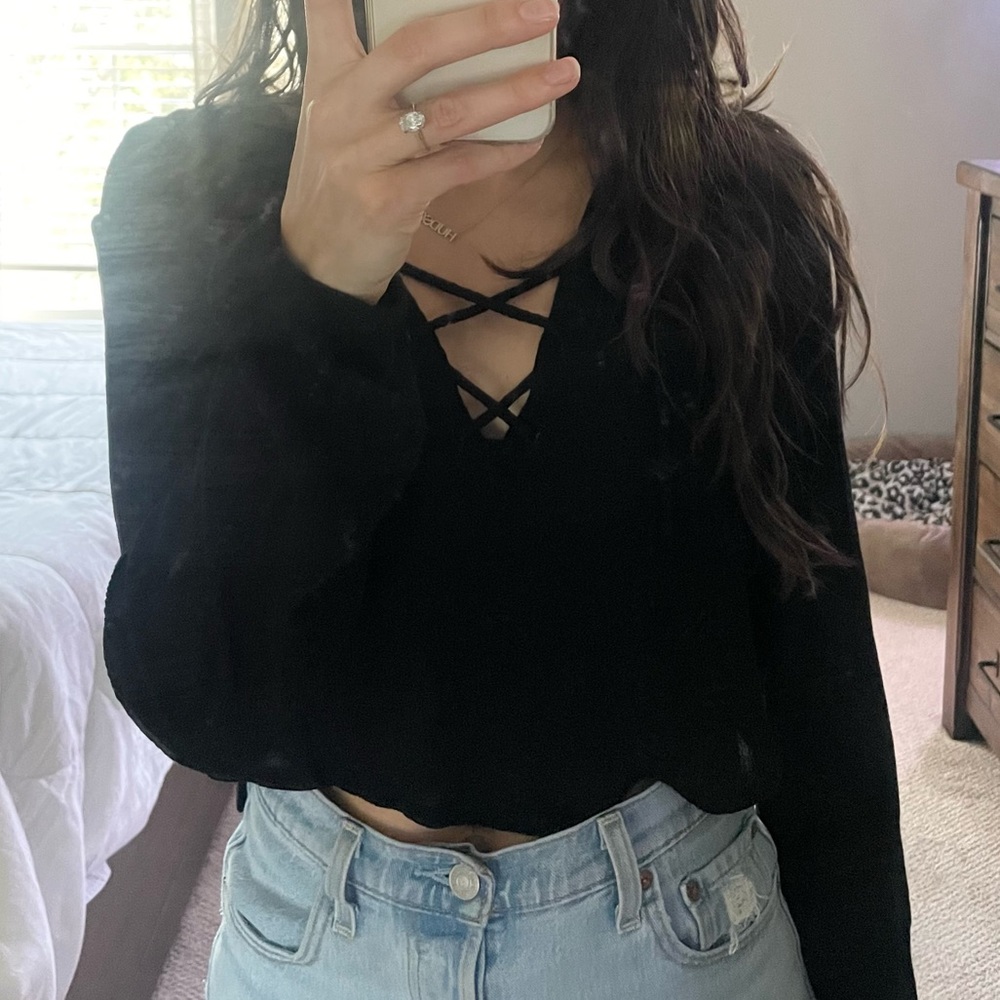 Cropped lace up long sleeve
